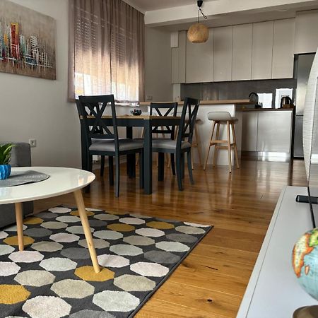 Novoureden Stan Appartement Velika Gorica Buitenkant foto
