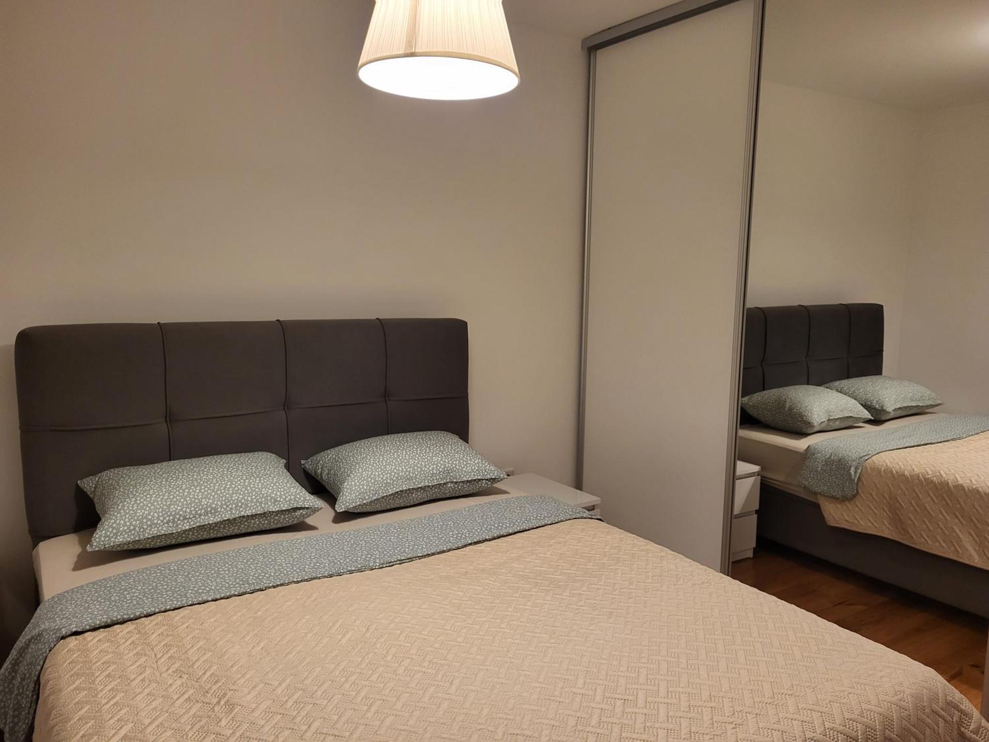 Novoureden Stan Appartement Velika Gorica Buitenkant foto